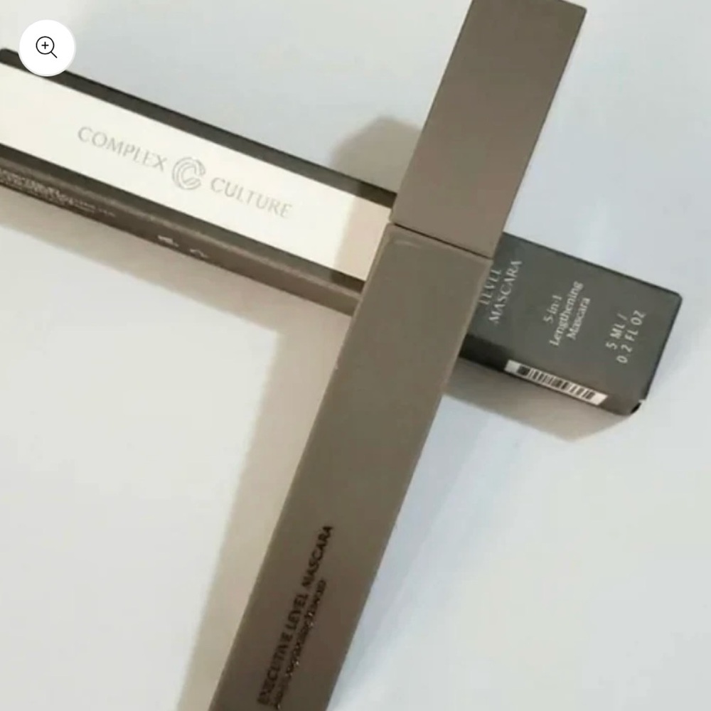2/$25 COMPLEX CULTURE EXECUTIVE LEVEL 5 in 1 LENGTHENING BLACK MASCARA! - Picture 6 of 16